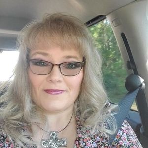 Meet your Posher, Shawnette